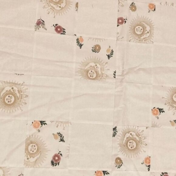 Quilt Throw with Sun and Moon Design - Picture 2 of 11